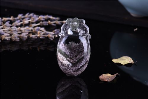 晶非玺比 绿幽灵水晶双貔貅心形吊坠的鉴赏与魅力